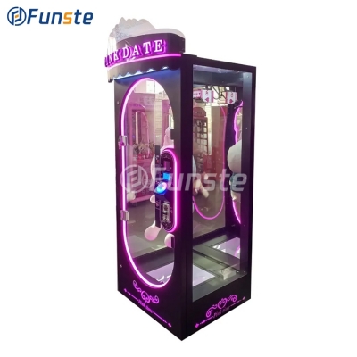 Pink Date Arcade Claw Machine Prize Cutting Gift Game Machine For Sale